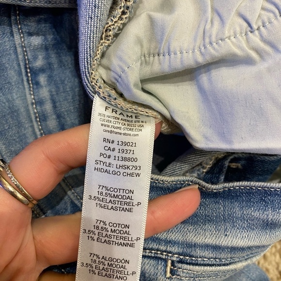 Frame Le High Skinny Jeans in Hidalgo Chewed Hem - Picture 9 of 9